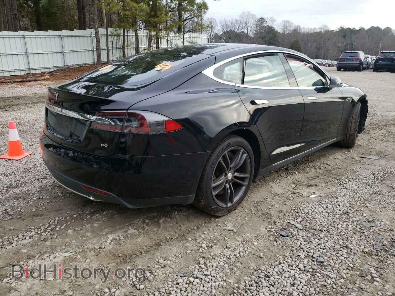 2015 TESLA MODEL S - VIN: 5YJSA1S13FF084052 - Photo 4