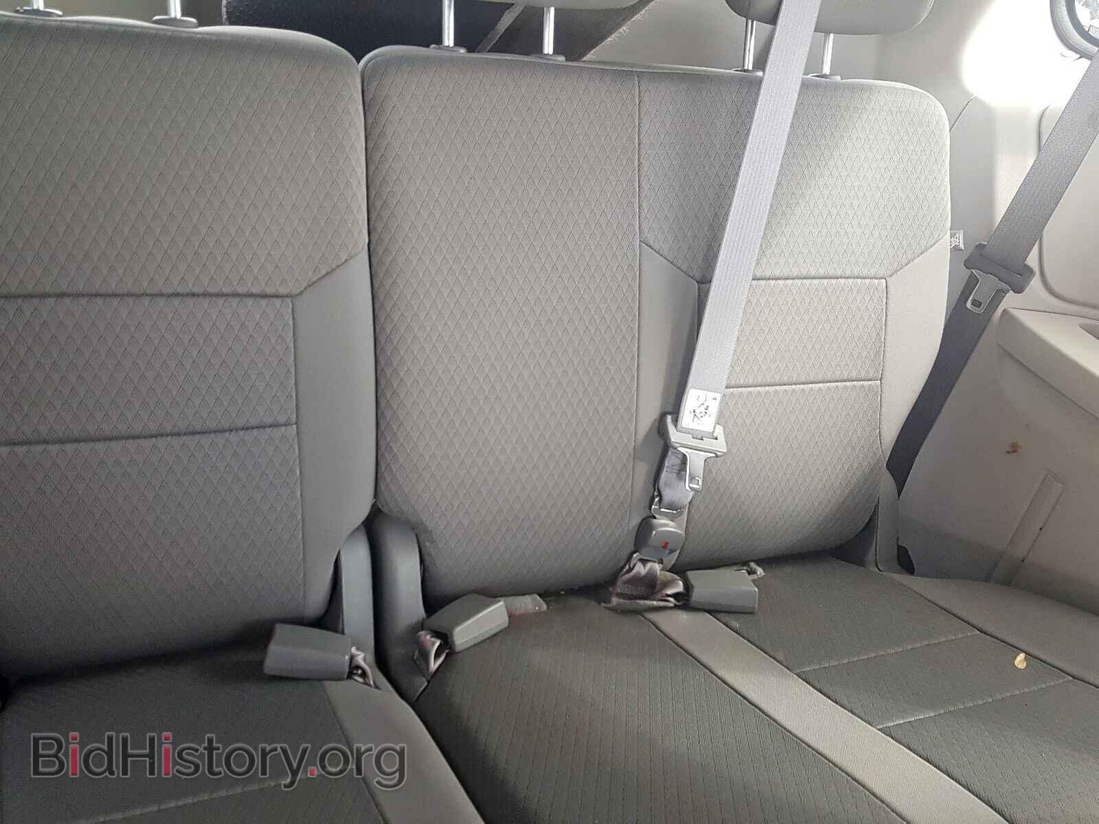 2008 CHRYSLER MINIVAN - VIN: 2A8HR54P18R832034 - Фото 9