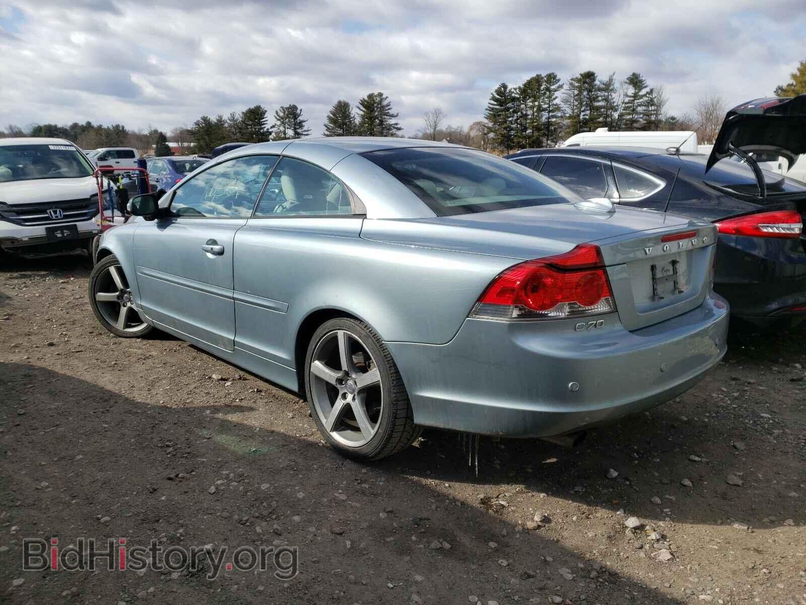 2010 VOLVO C70 - VIN: YV1672MC1AJ091663 - Photo 3