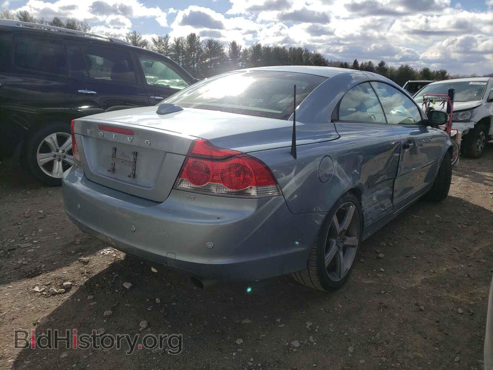 2010 VOLVO C70 - VIN: YV1672MC1AJ091663 - Photo 4