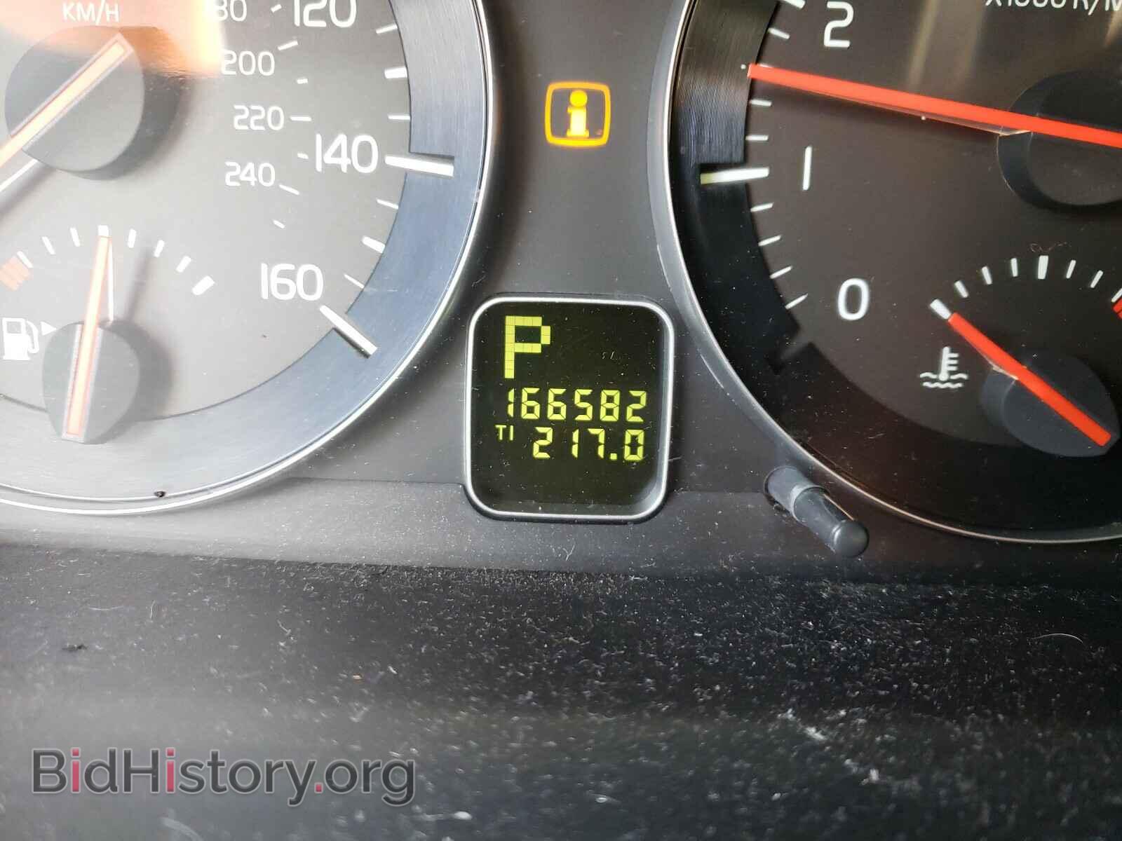 2010 VOLVO C70 - VIN: YV1672MC1AJ091663 - Photo 8