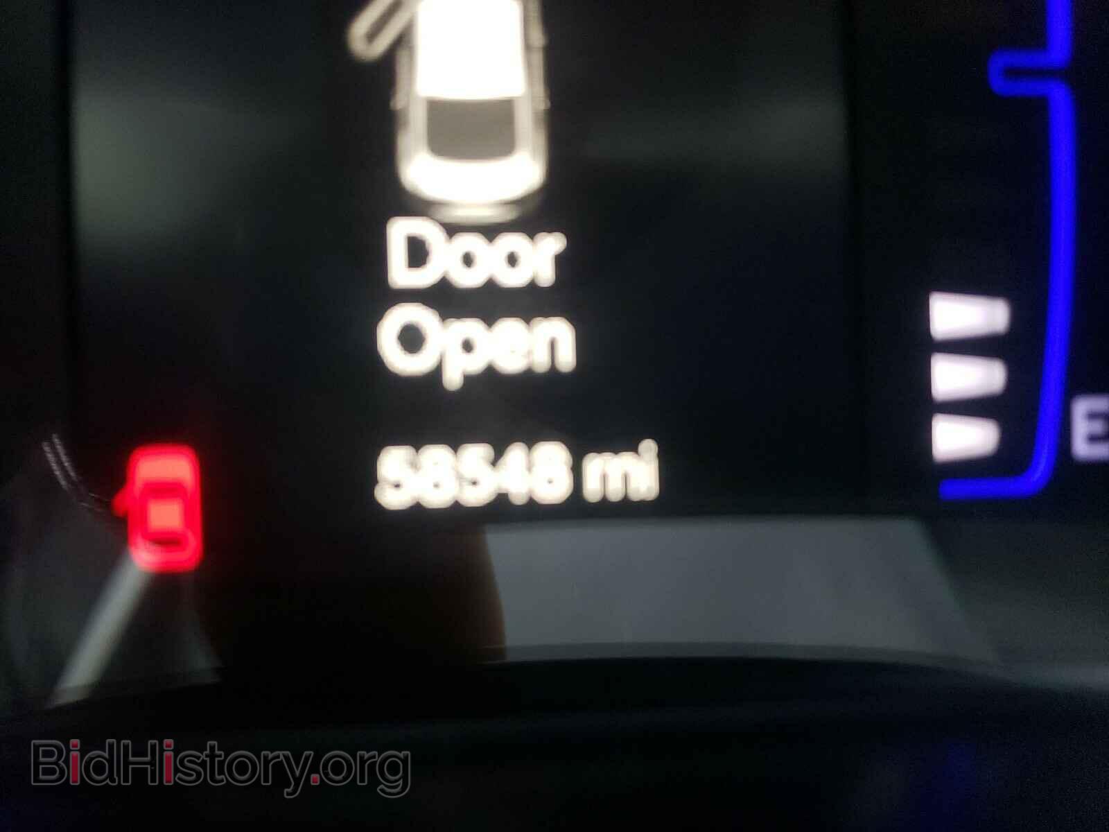 2016 CHRYSLER 200 - VIN: 1C3CCCABXGN133582 - Фото 8