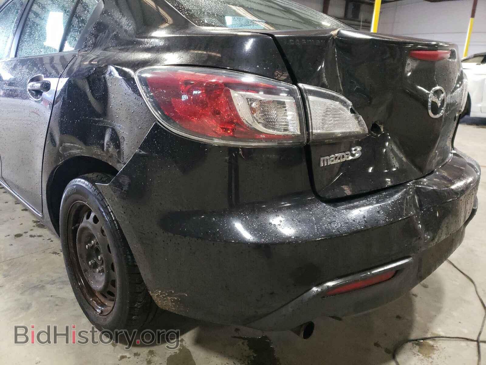 2011 MAZDA 3 - VIN: JM1BL1UF5B1356400 - Фото 9
