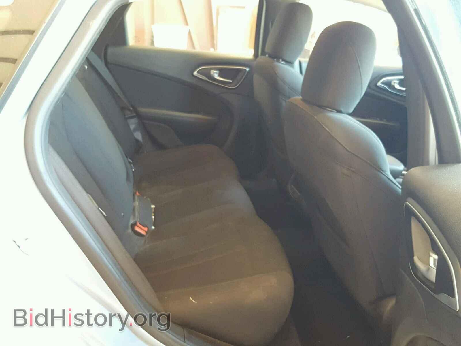 2015 CHRYSLER 200 - VIN: 1C3CCCAB8FN699383 - Photo 6