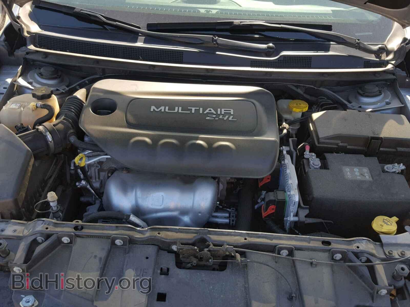 2015 CHRYSLER 200 - VIN: 1C3CCCABXFN577236 - Photo 7