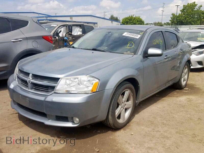 2010 Dodge AVENGER (VIN 1B3CC5FV3AN178124) — фото 2 из 10