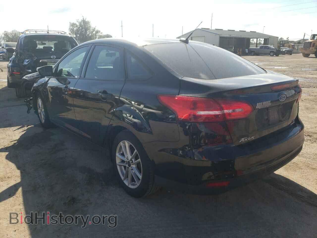2016 FORD FOCUS - VIN: 1FADP3F26GL267777 - Фото 3