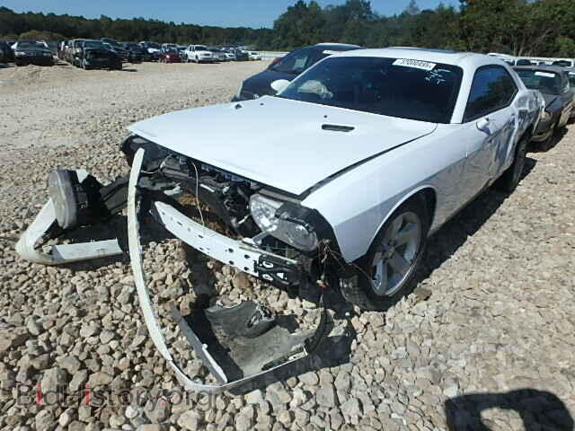 2012 DODGE CHALLENGER - VIN: 2C3CDYAG7CH227976 - Photo 2