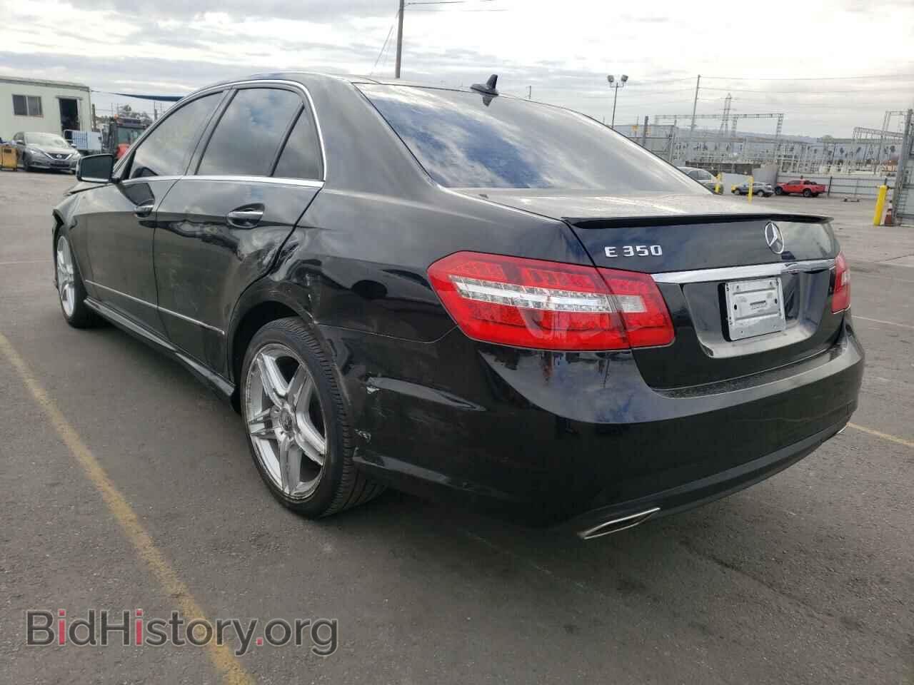 2013 MERCEDES-BENZ E-CLASS - VIN: WDDHF5KB1DA754110 - Фото 3