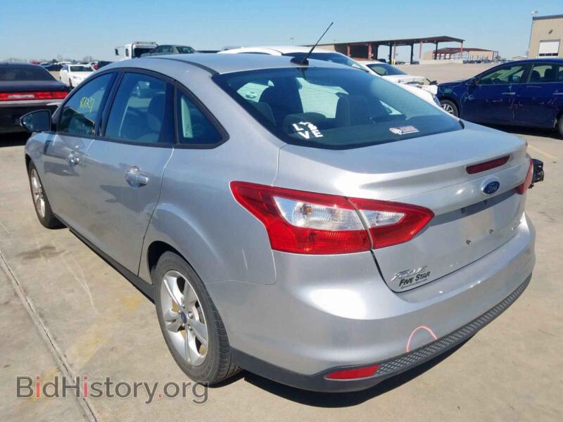 2014 Ford FOCUS (VIN 1FADP3F28EL216374) — photo 3 of 10