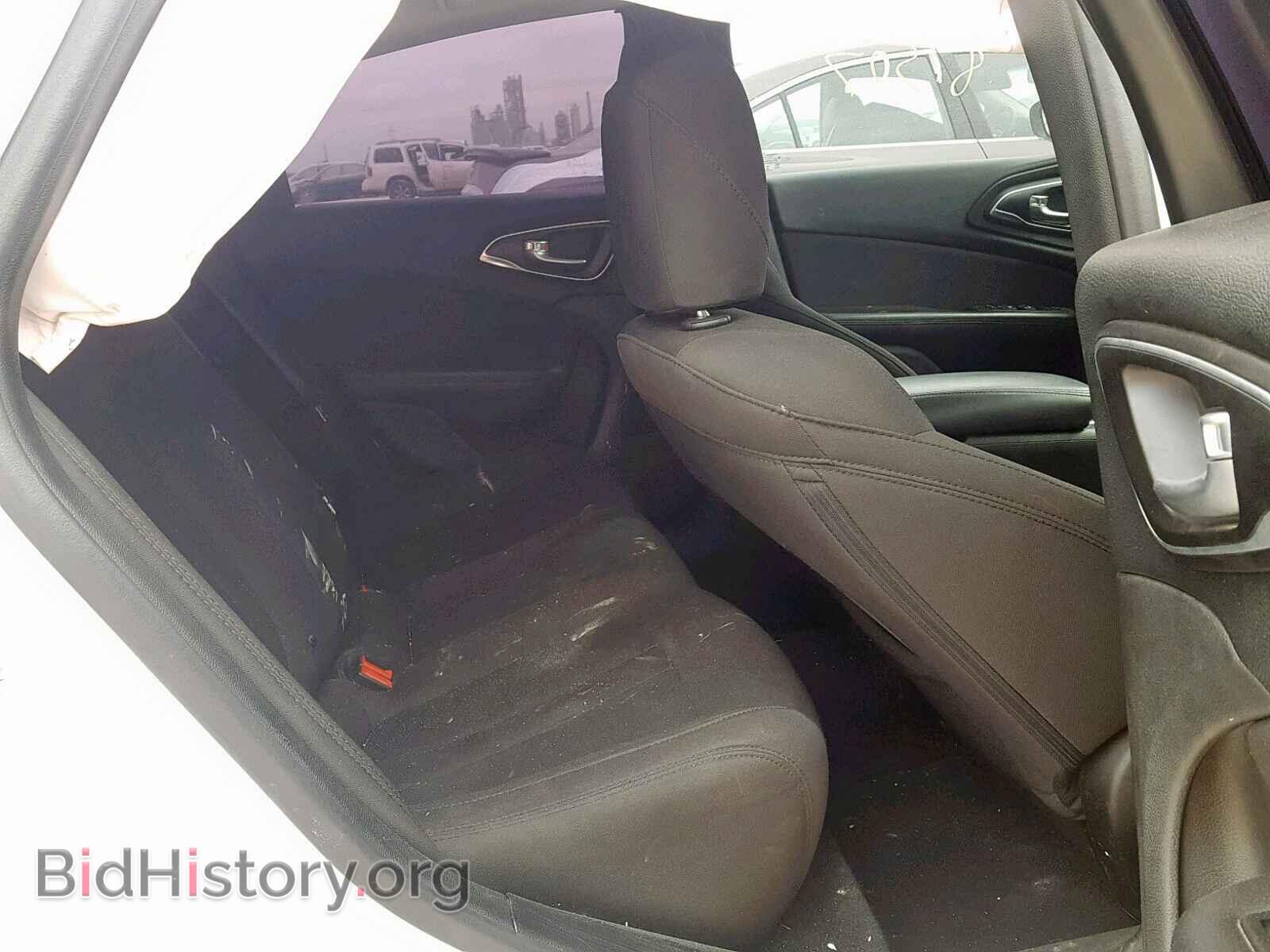 2016 CHRYSLER 200 - VIN: 1C3CCCAB0GN126950 - Photo 6