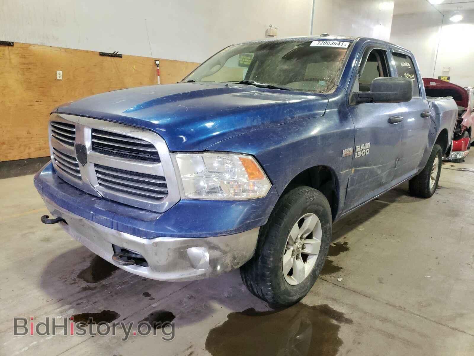 2017 RAM 1500 - VIN: 3C6RR7KTXHG533520 - Фото 2