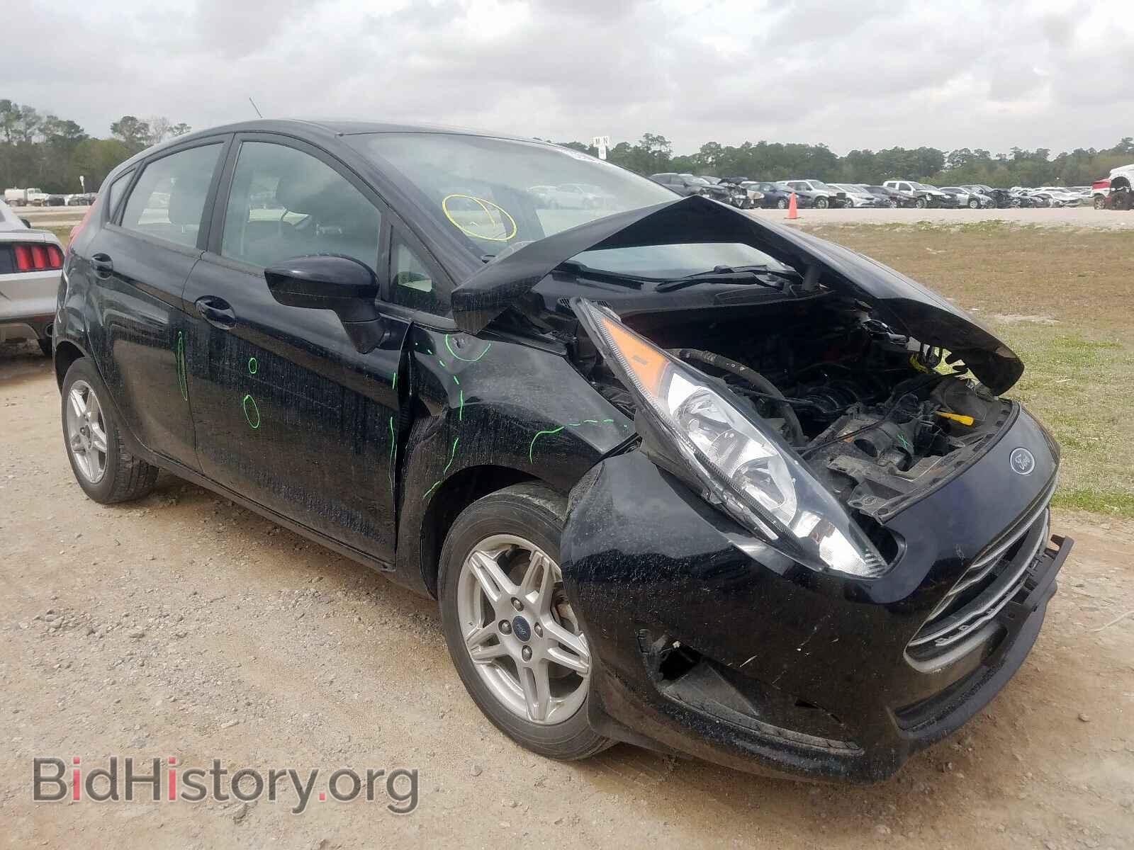 Photo 3FADP4EJ6HM154037 - FORD FIESTA 2017