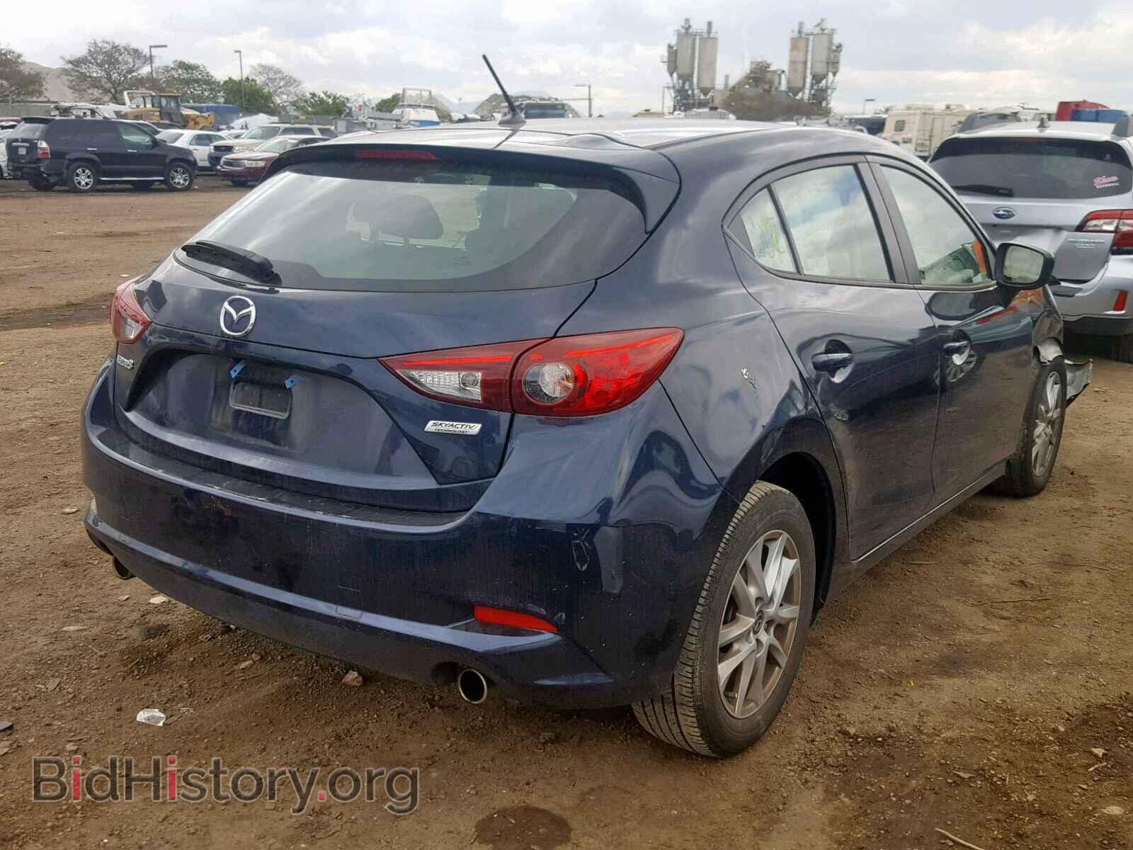 2017 MAZDA 3 - VIN: 3MZBN1K76HM154678 - Фото 4
