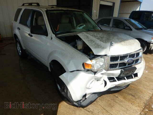 Photo 1FMCU0D73BKB73958 - FORD ESCAPE 2011