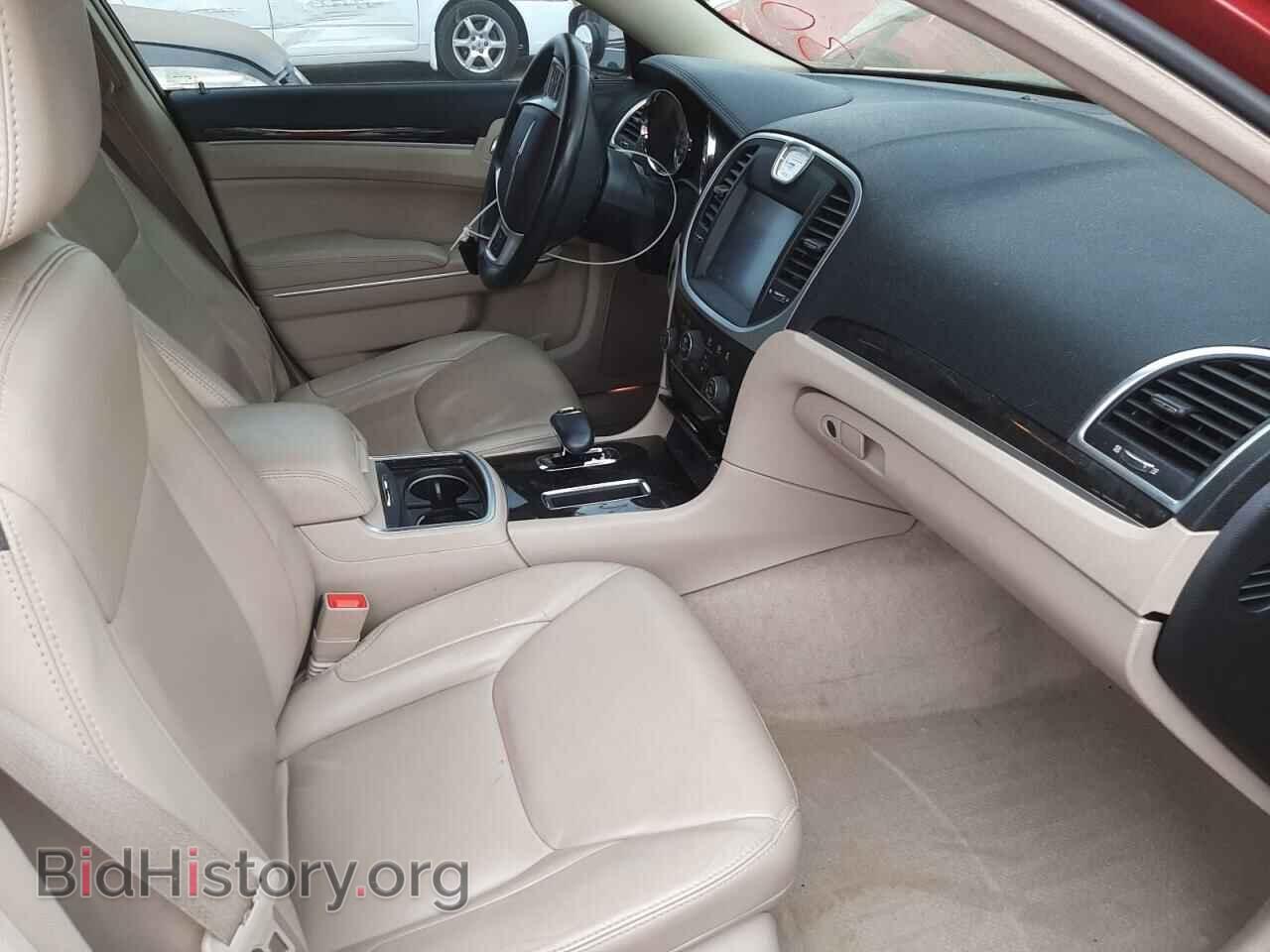 2014 CHRYSLER 300 - VIN: 2C3CCAAG7EH105048 - Фото 5