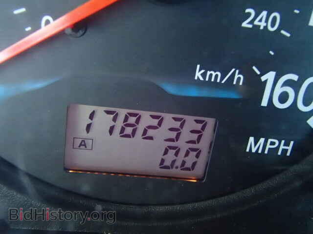 2000 NISSAN MAXIMA - VIN: JN1CA31A9YT201380 - Photo 8