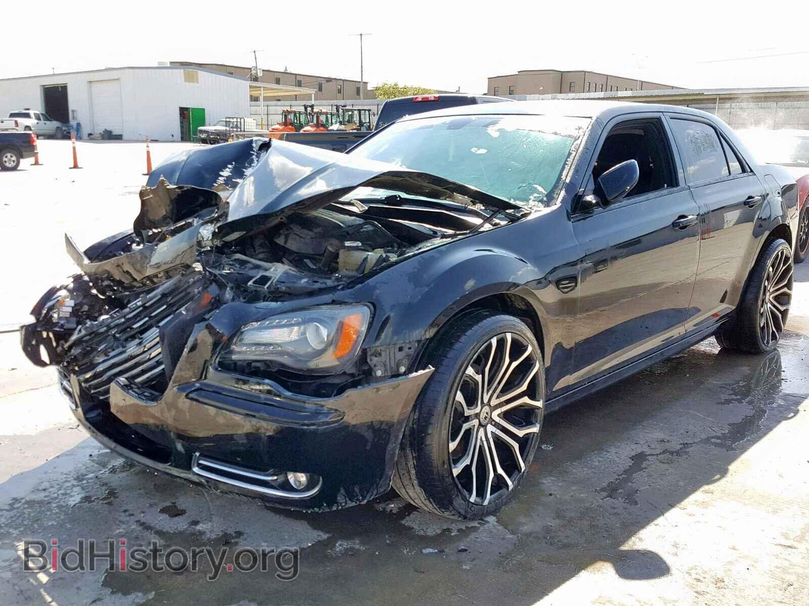 2014 CHRYSLER 300 - VIN: 2C3CCAGG5EH297335 - Фото 2
