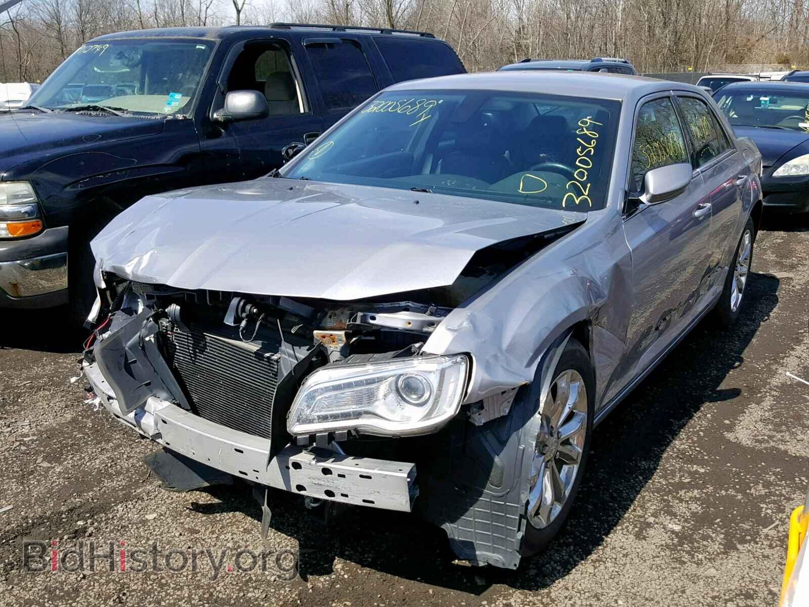 2016 CHRYSLER 300 - VIN: 2C3CCARG6GH283685 - Фото 2
