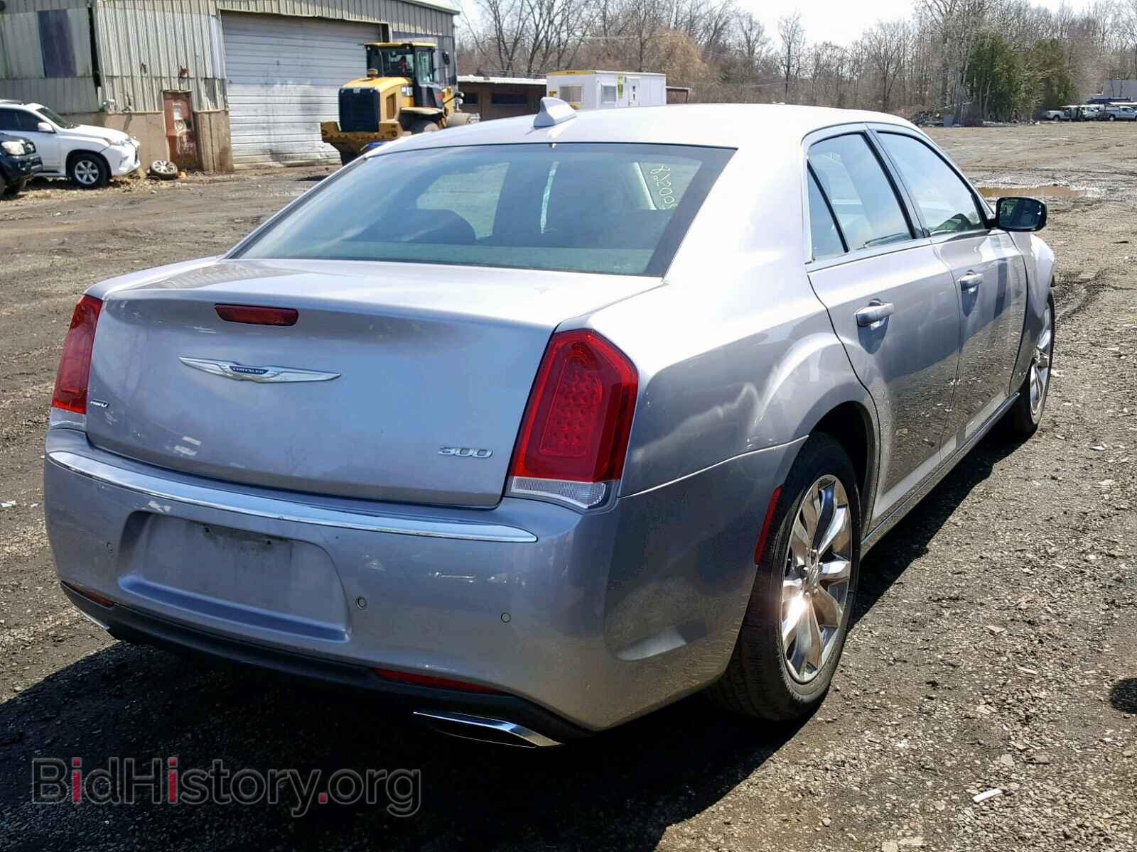 2016 CHRYSLER 300 - VIN: 2C3CCARG6GH283685 - Фото 4