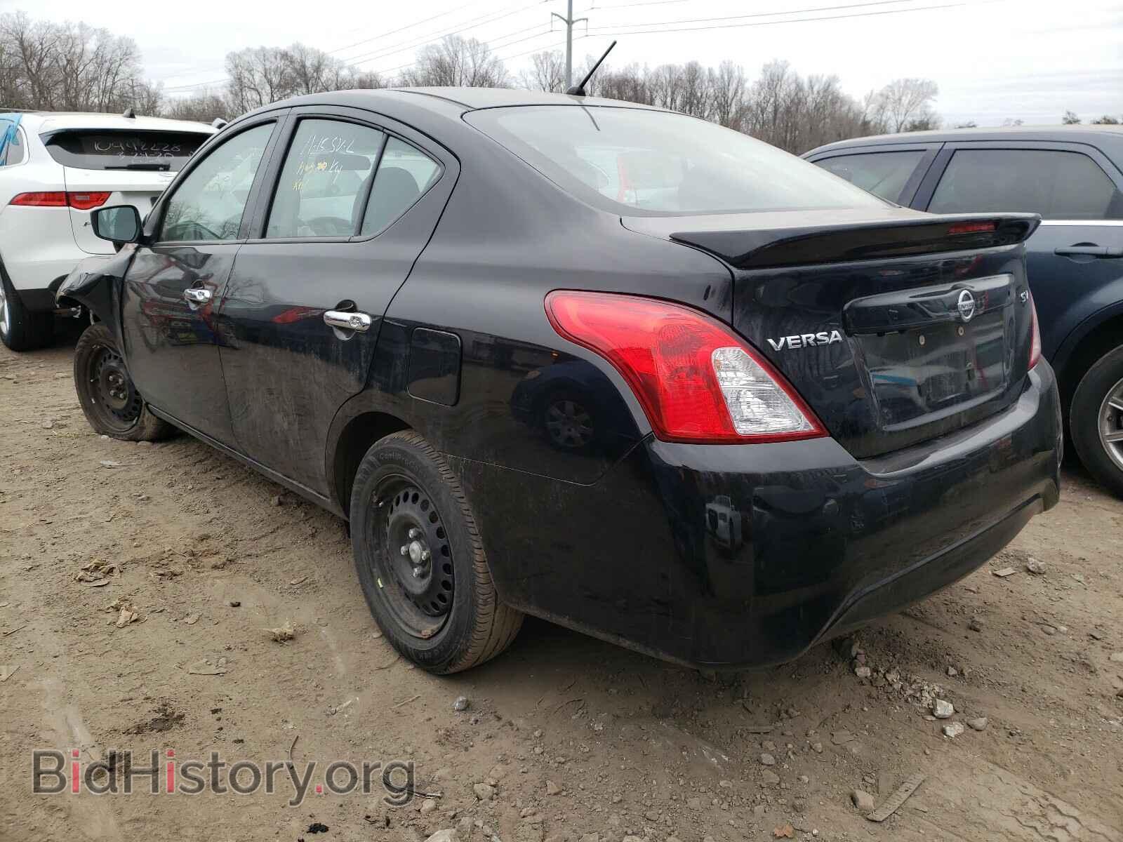 2018 NISSAN VERSA - VIN: 3N1CN7AP1JL884590 - Фото 3