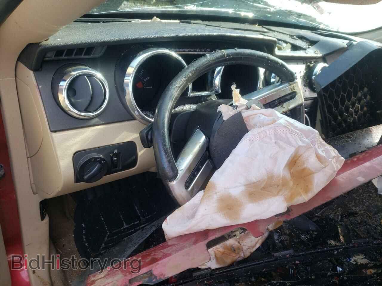 2007 FORD MUSTANG - VIN: 1ZVFT80N975332153 - Фото 8