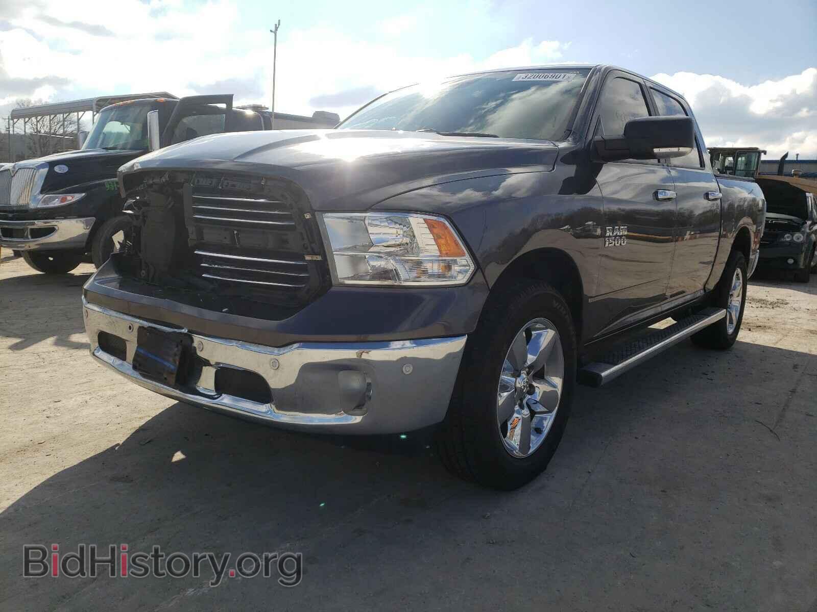 2017 RAM 1500 - VIN: 1C6RR7LG3HS546796 - Photo 2