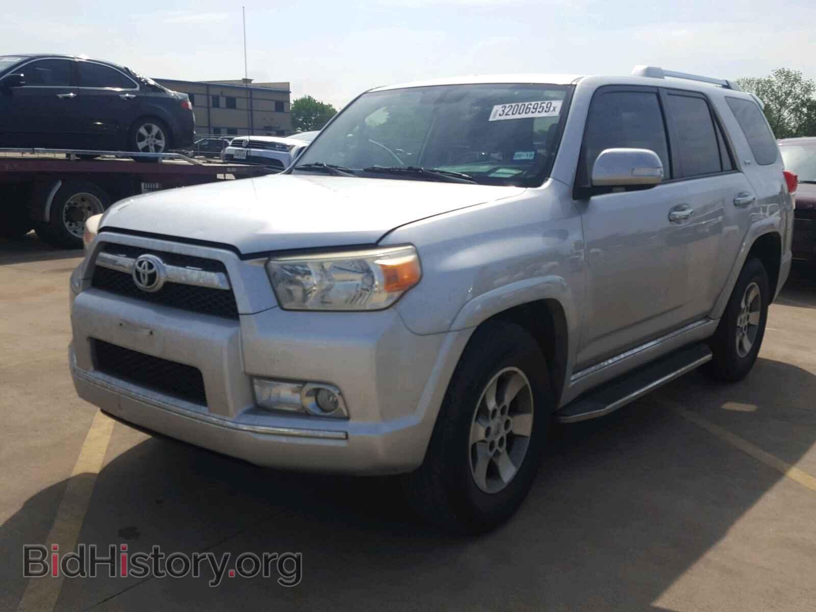 2012 TOYOTA 4RUNNER SR - VIN: JTEZU5JR9C5042997 - Фото 2