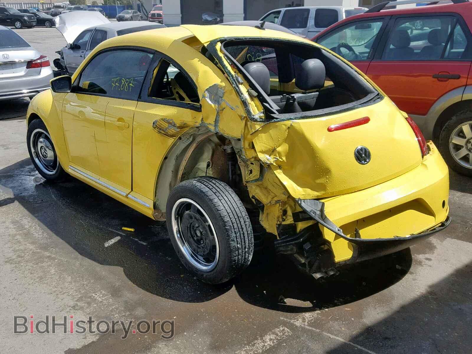 2013 VOLKSWAGEN BEETLE - VIN: 3VWJX7AT0DM685330 - Фото 3