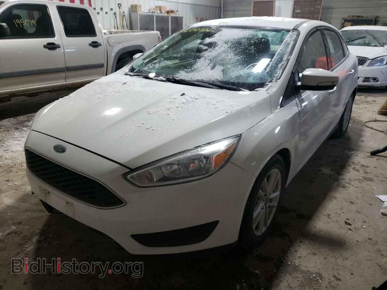 2016 FORD FOCUS - VIN: 1FADP3F23GL361308 - Фото 2