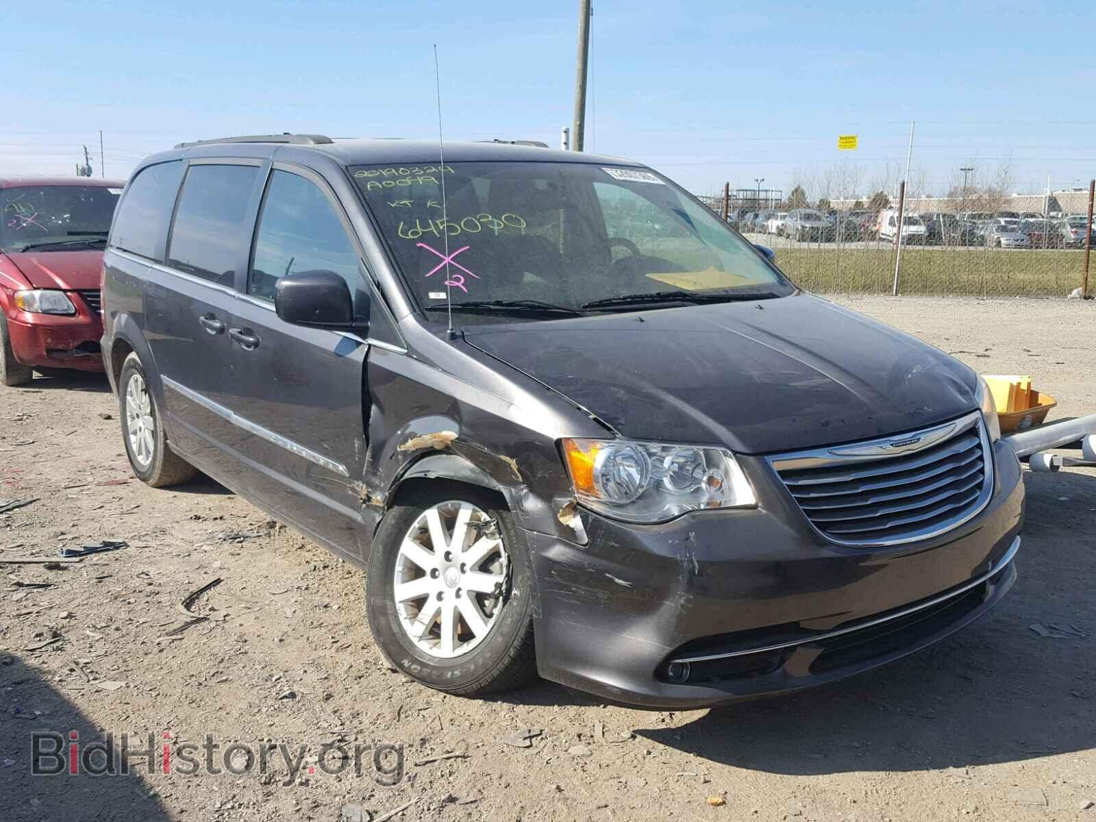 Photo 2C4RC1BG3FR645030 - CHRYSLER TOWN & COU 2015