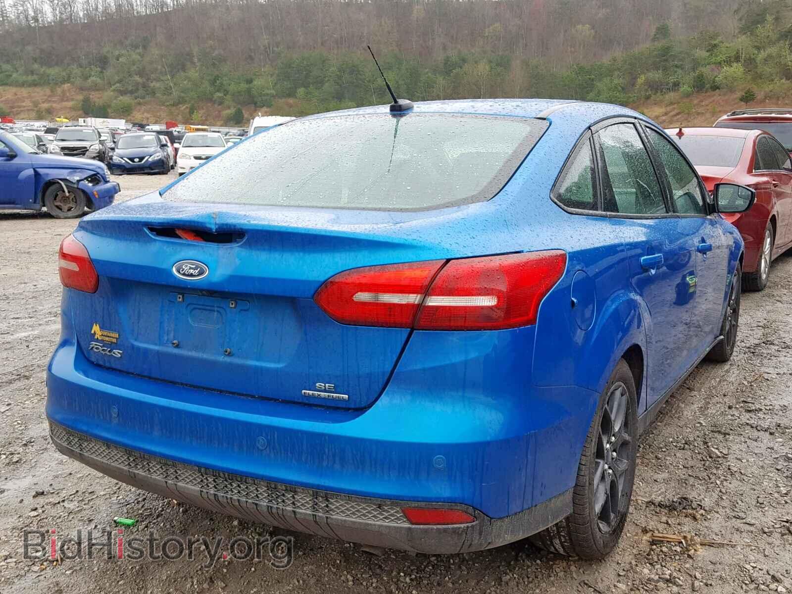 2016 FORD FOCUS SE - VIN: 1FADP3F2XGL262159 - Фото 4