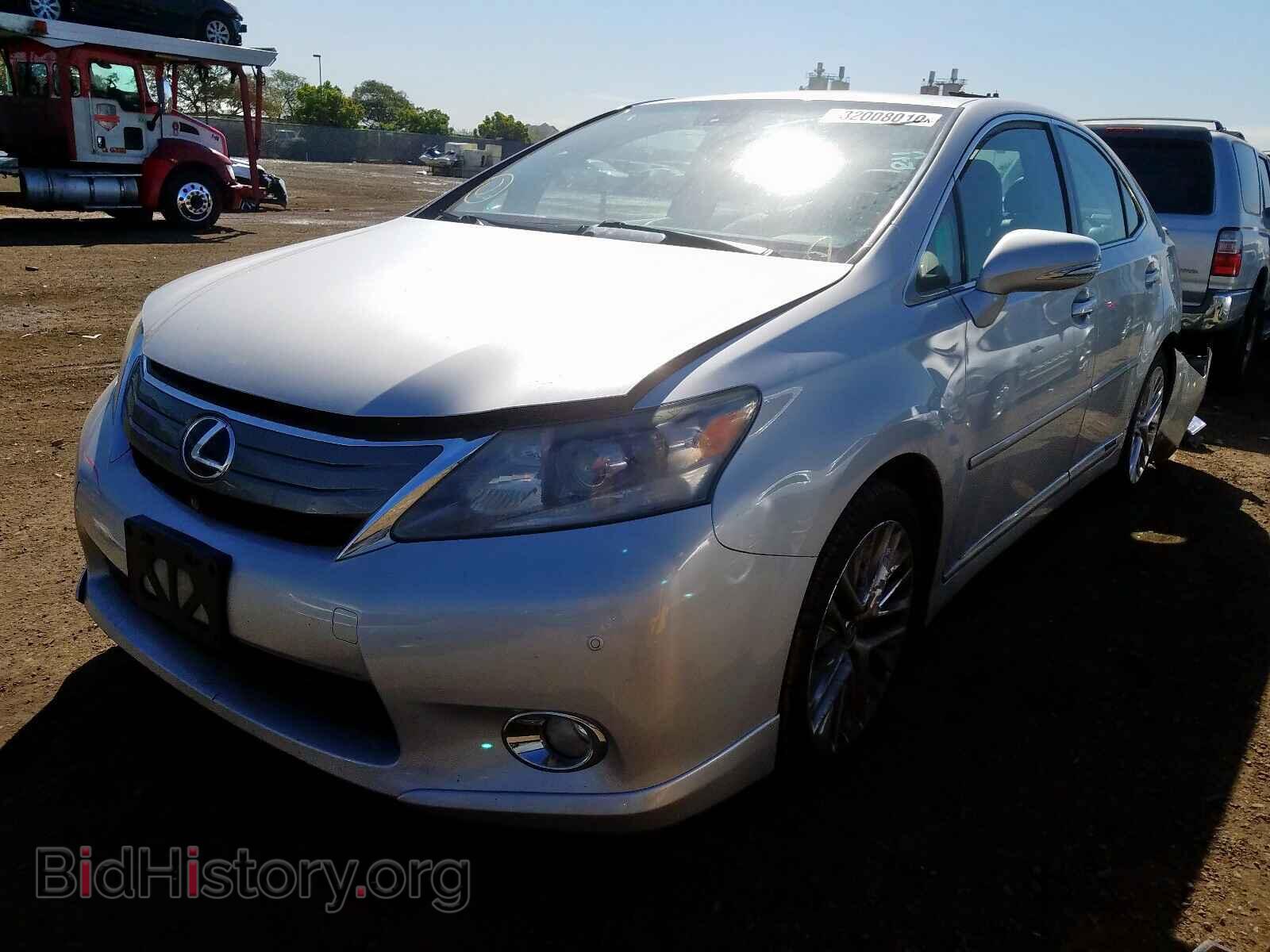 2011 LEXUS HS - VIN: JTHBB1BAXB2044611 - Фото 2