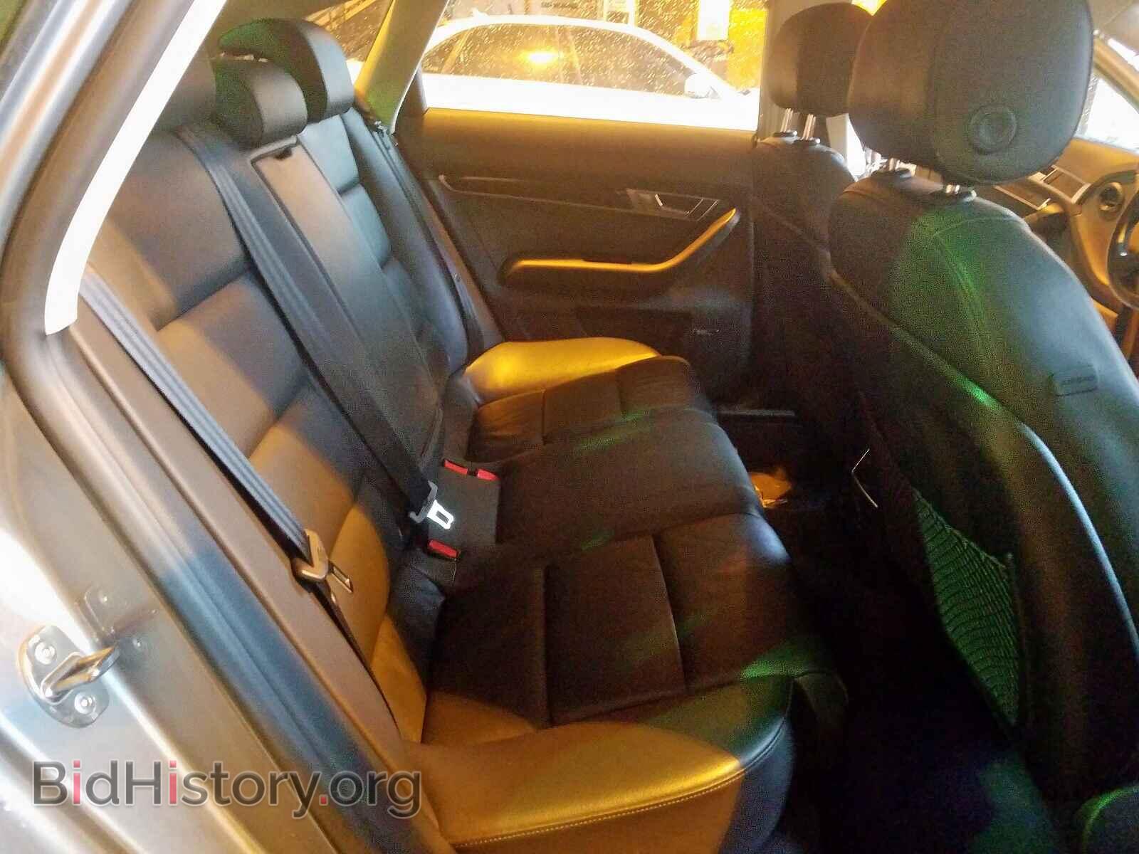2010 AUDI A6 - VIN: WAUKGAFB9AN025466 - Фото 6