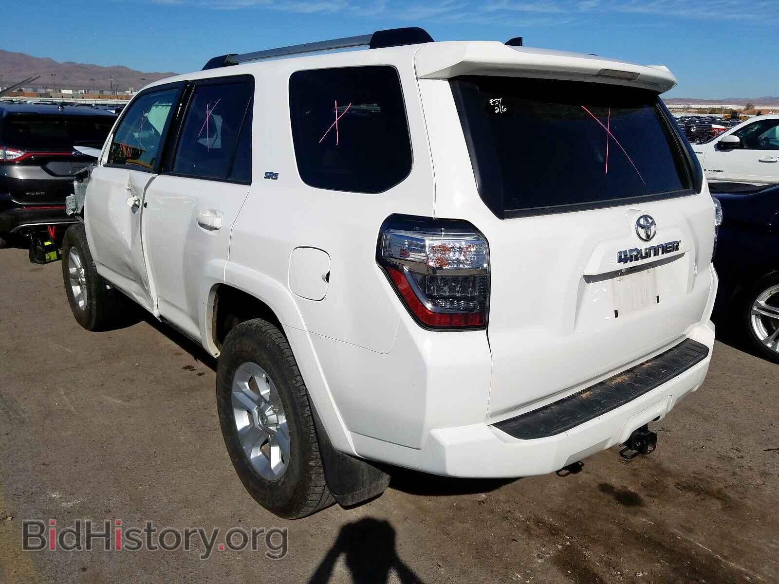 2019 TOYOTA 4RUNNER - VIN: JTEBU5JR8K5659744 - Фото 3