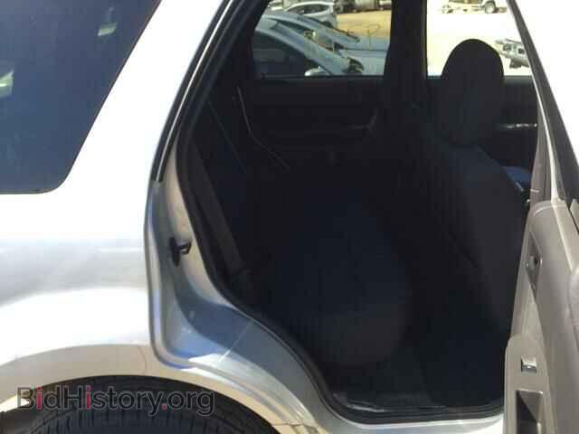 2009 FORD ESCAPE - VIN: 1FMCU03G39KA25417 - Фото 6