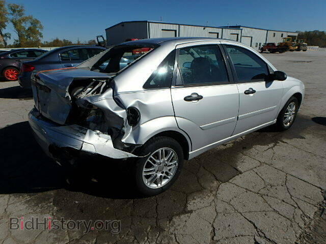 2005 FORD FOCUS - VIN: 1FAFP34N75W154292 - Фото 4