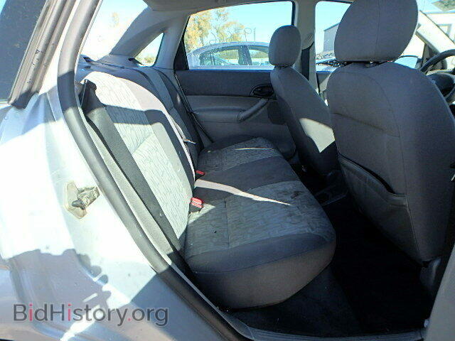 2005 FORD FOCUS - VIN: 1FAFP34N75W154292 - Фото 6