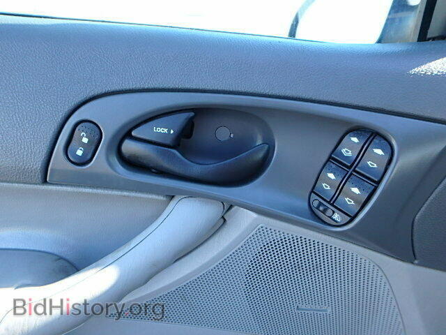 2005 FORD FOCUS - VIN: 1FAFP34N75W154292 - Фото 10