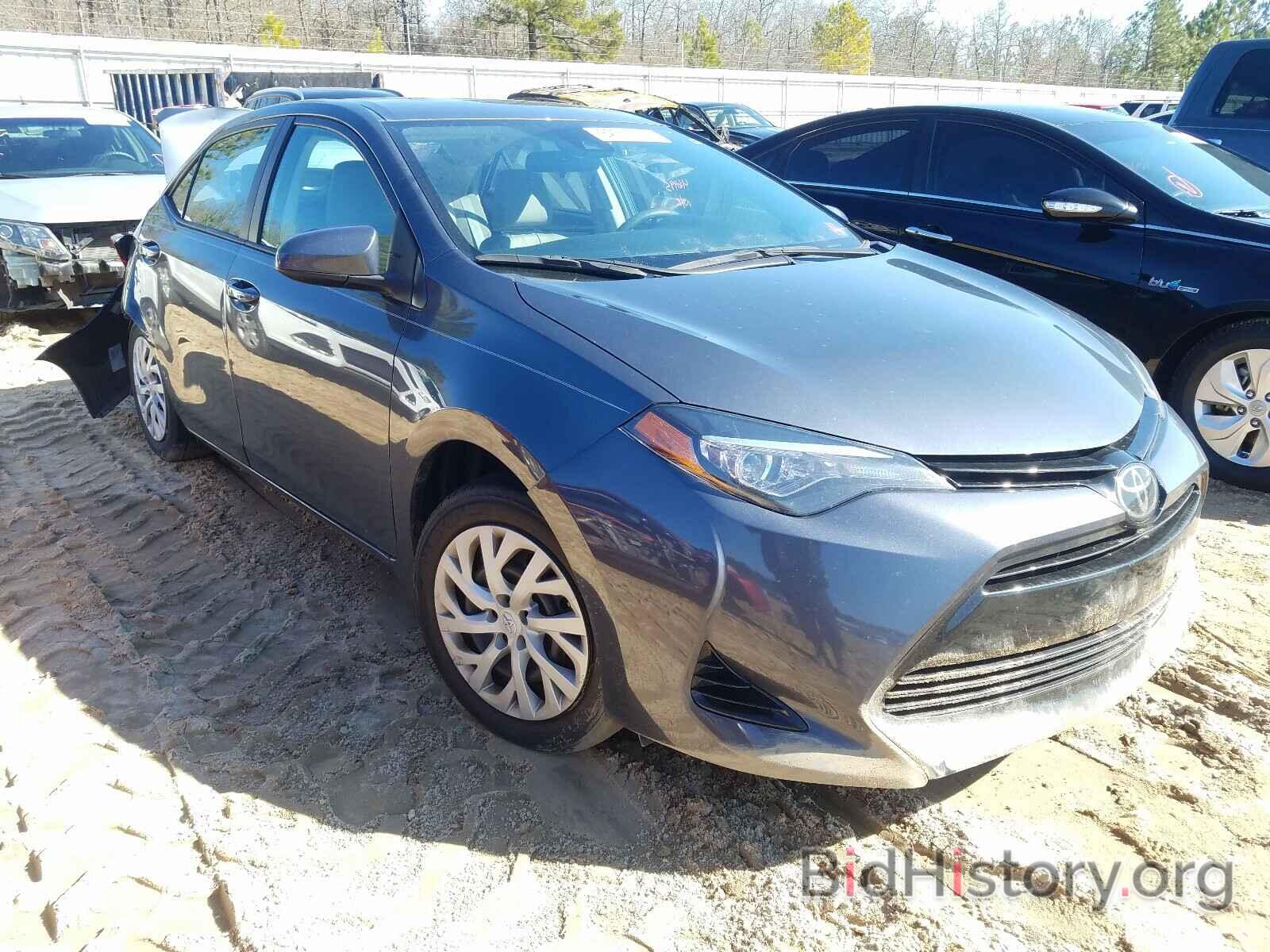 Photo 5YFBURHE9JP774076 - TOYOTA COROLLA 2018