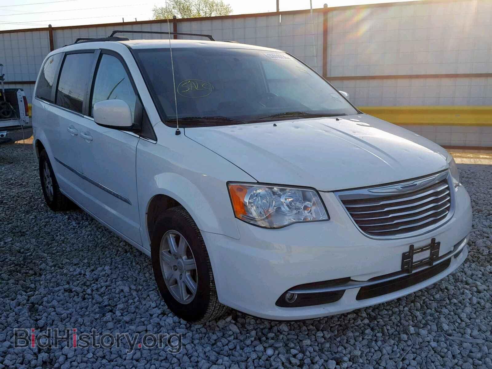 Фотография 2C4RC1BG6DR526000 - CHRYSLER TOWN & COU 2013