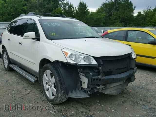 Photo 1GNKRLED6CJ336396 - CHEVROLET TRAVERSE 2012