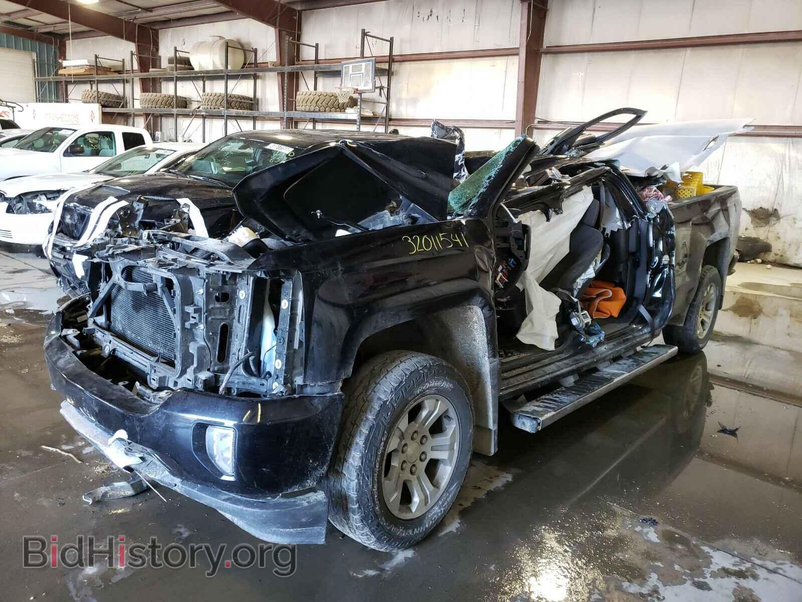 2017 CHEVROLET SILVERADO - VIN: 3GCUKREC8HG169306 - Фото 2