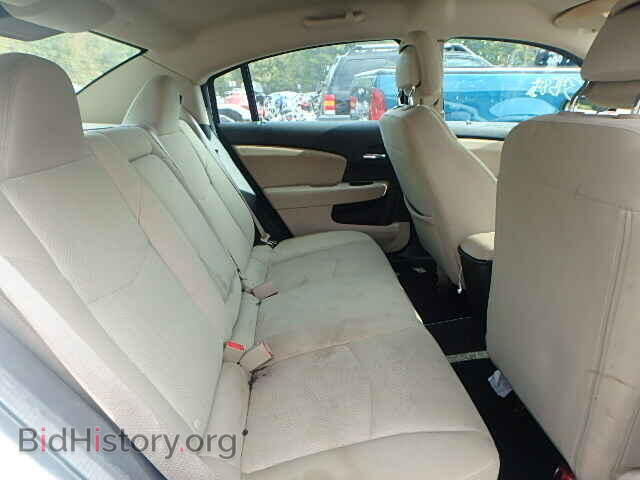 2012 CHRYSLER 200 - VIN: 1C3CCBBB2CN211386 - Фото 5