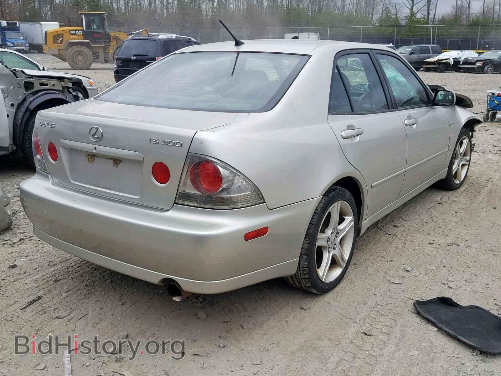 2001 LEXUS IS - VIN: JTHBD182810018481 - Photo 4