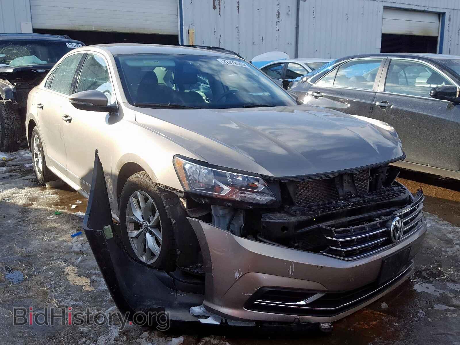 Фотография 1VWAT7A33GC014994 - VOLKSWAGEN PASSAT 2016