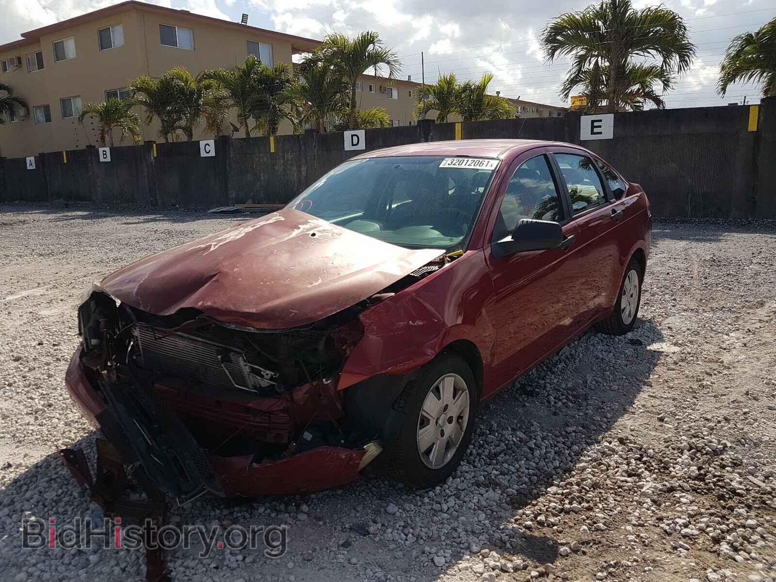 2011 FORD FOCUS - VIN: 1FAHP3EN6BW159499 - Фото 2