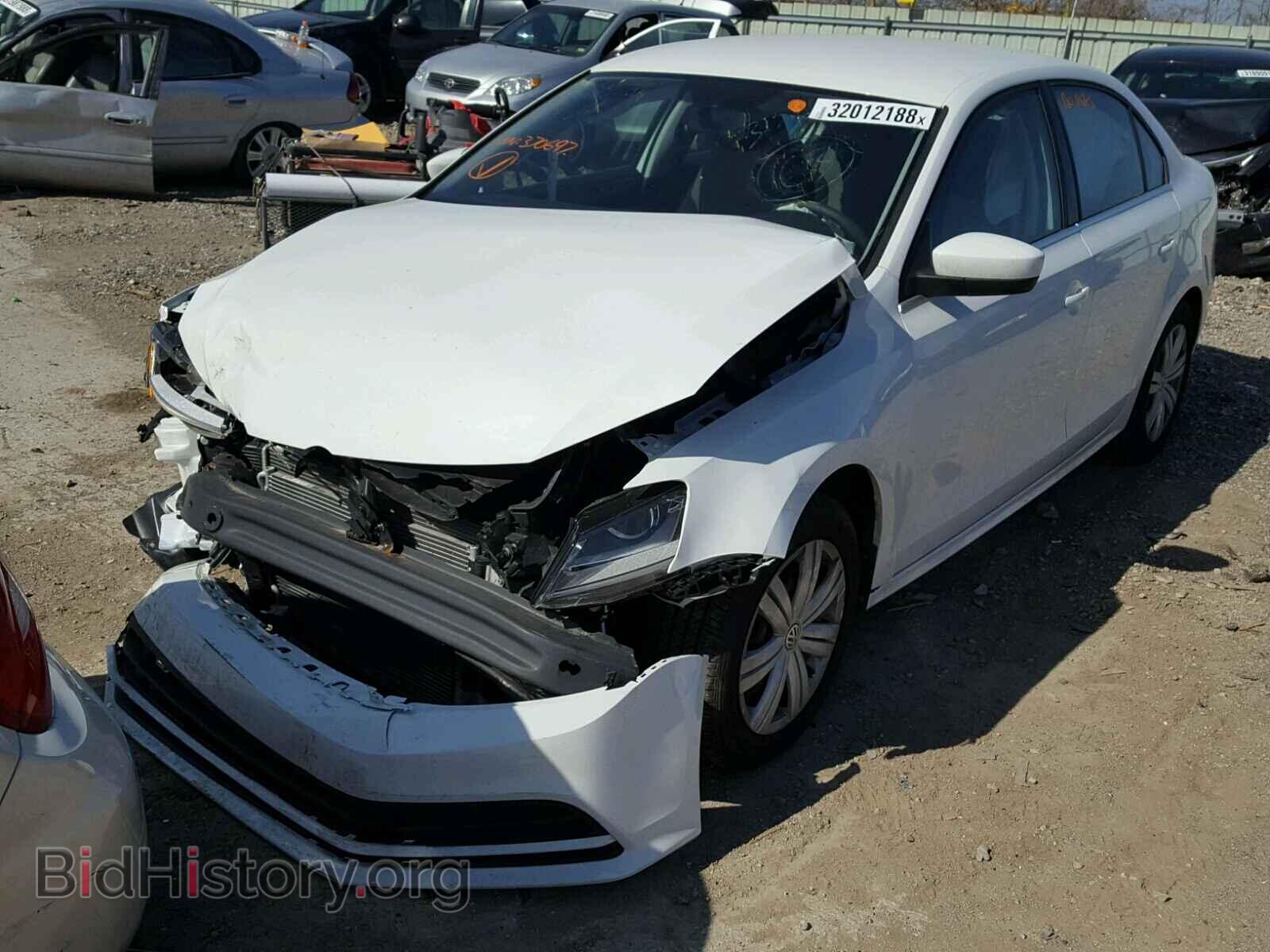 2017 VOLKSWAGEN JETTA - VIN: 3VW167AJ4HM370697 - Фото 2