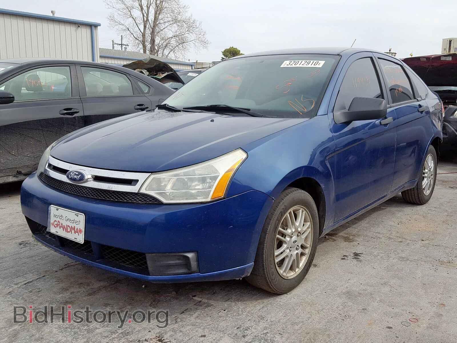2009 FORD FOCUS - VIN: 1FAHP35N69W163935 - Photo 2