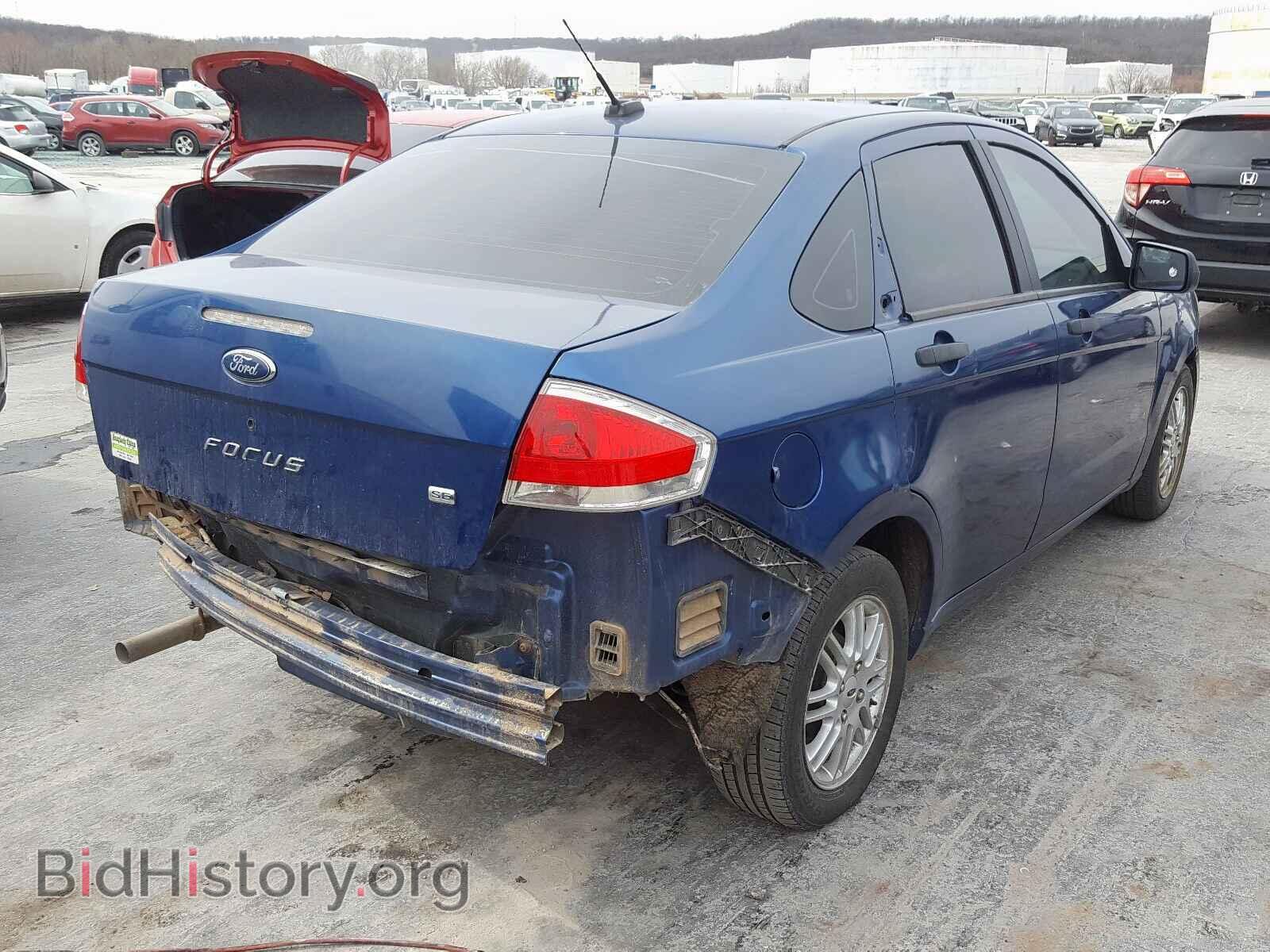 2009 FORD FOCUS - VIN: 1FAHP35N69W163935 - Photo 4